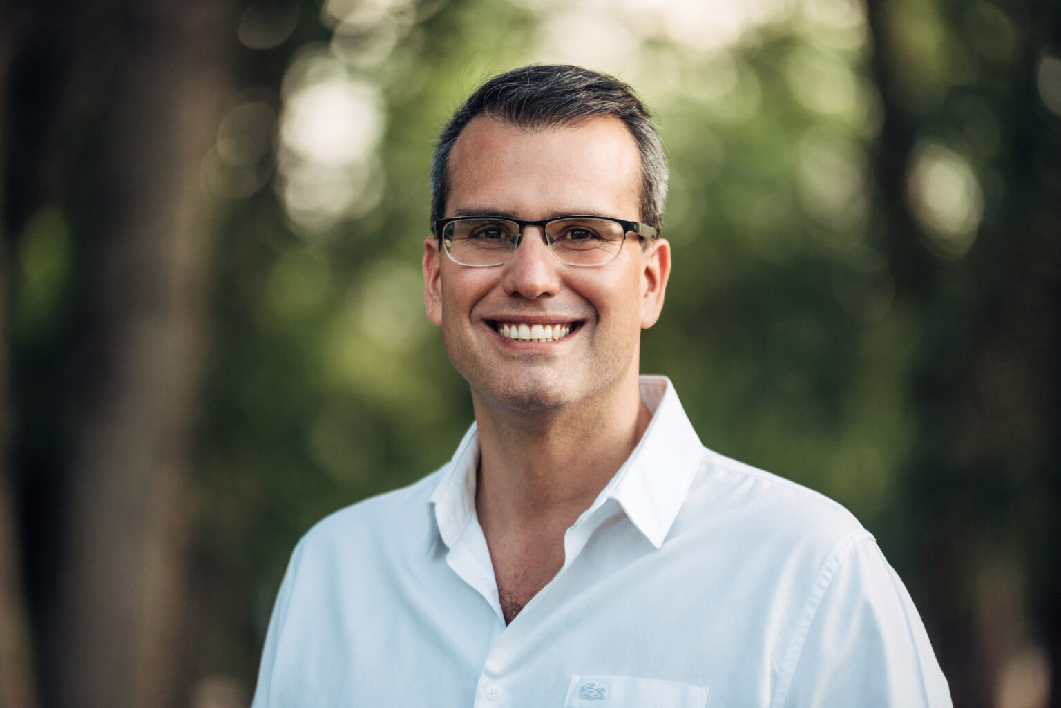 DR. CARLOS ARIEL MUNISAGA